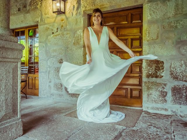 La boda de Víctor y Raquel en Nigran, Pontevedra 50