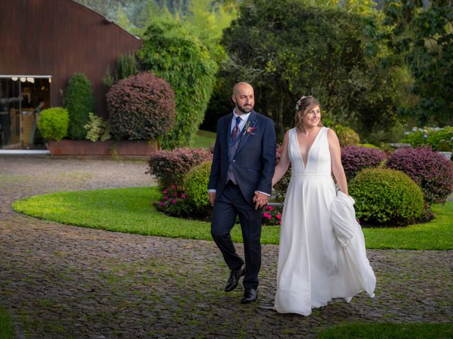 La boda de Víctor y Raquel en Nigran, Pontevedra 52