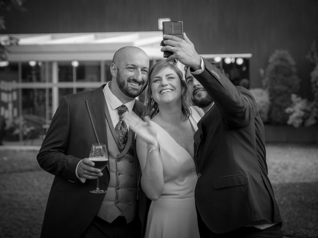 La boda de Víctor y Raquel en Nigran, Pontevedra 54