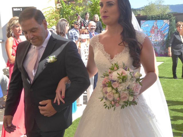 La boda de Agurtzane y Manu en Gordexola, Vizcaya 25