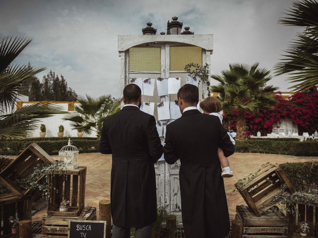 La boda de David y Obdulia en Dos Hermanas, Sevilla 62