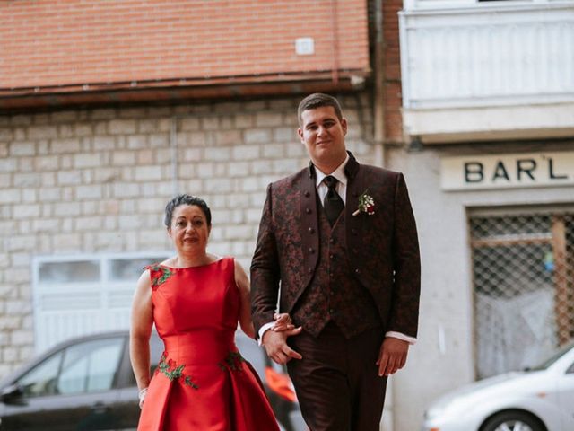 La boda de Iván  y Sandra  en El Barraco, Ávila 23