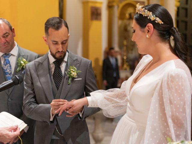 La boda de Ángel y Almudena en Bollullos De La Mitacion, Sevilla 27