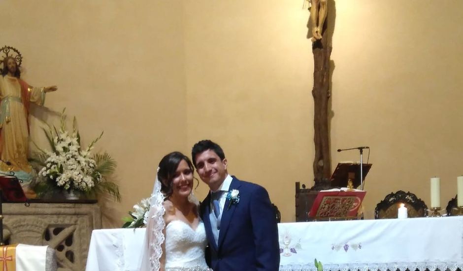 La boda de Luís y Macarena en Manzanares El Real, Madrid