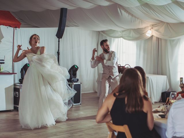 La boda de Dani y Vera en La Caridad (El Franco), Asturias 18