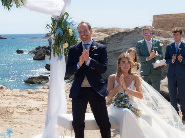 La boda de Fernando y Elisabet en Los Escullos, Almería 27