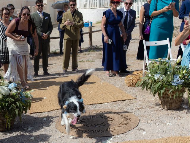 La boda de Fernando y Elisabet en Los Escullos, Almería 35