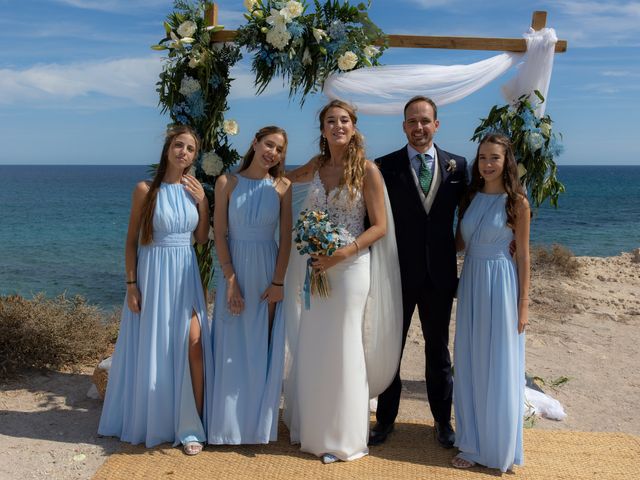 La boda de Fernando y Elisabet en Los Escullos, Almería 40