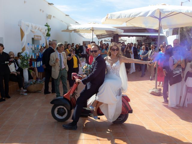 La boda de Fernando y Elisabet en Los Escullos, Almería 47