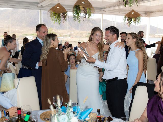 La boda de Fernando y Elisabet en Los Escullos, Almería 66