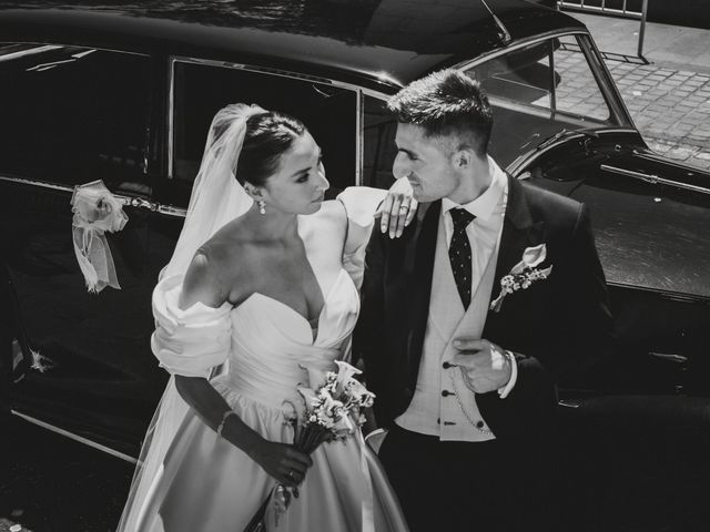 La boda de Julian y Fátima en Madrid, Madrid 32