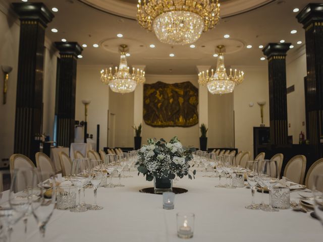 La boda de Julian y Fátima en Madrid, Madrid 42