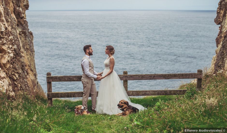 La boda de Dani y Vera en La Caridad (El Franco), Asturias