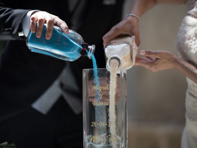 La boda de Miguel y Blanca en Castejon, Navarra 4