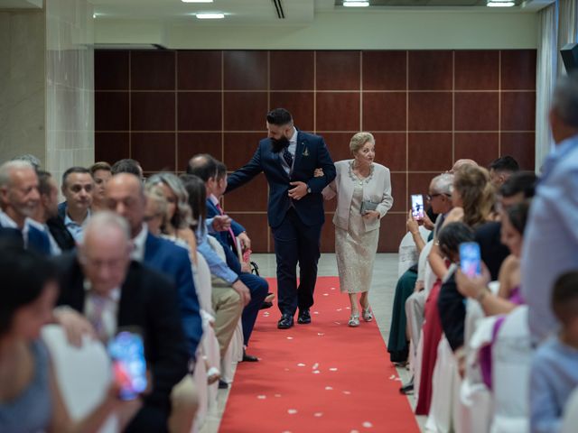 La boda de José y Mariángeles en Badajoz, Badajoz 54