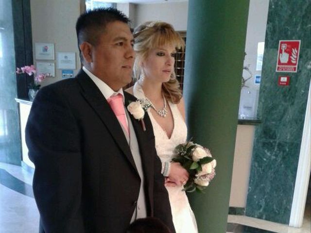 La boda de Olga  y Rosell  en Parla, Madrid 8
