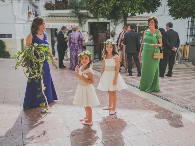 La boda de Borja y Macarena en Marbella, Málaga 29