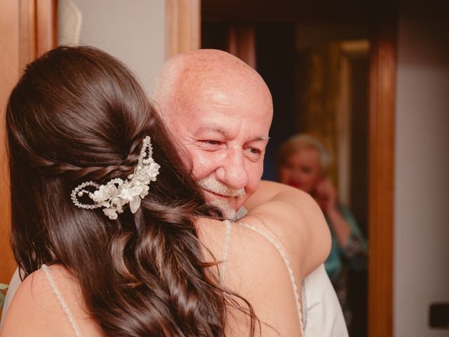 La boda de Carlos y Yenifer en Torrejon De La Calzada, Madrid 16