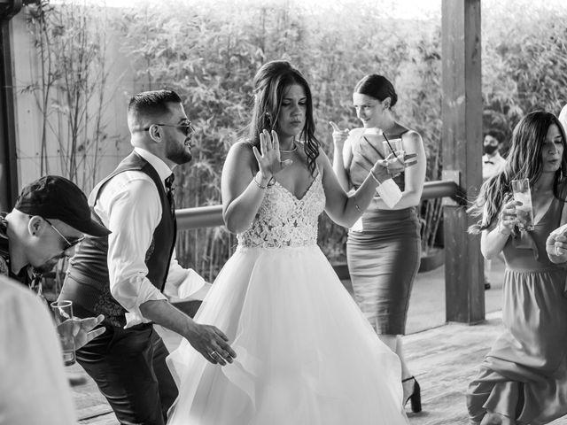 La boda de Carlos y Yenifer en Torrejon De La Calzada, Madrid 89