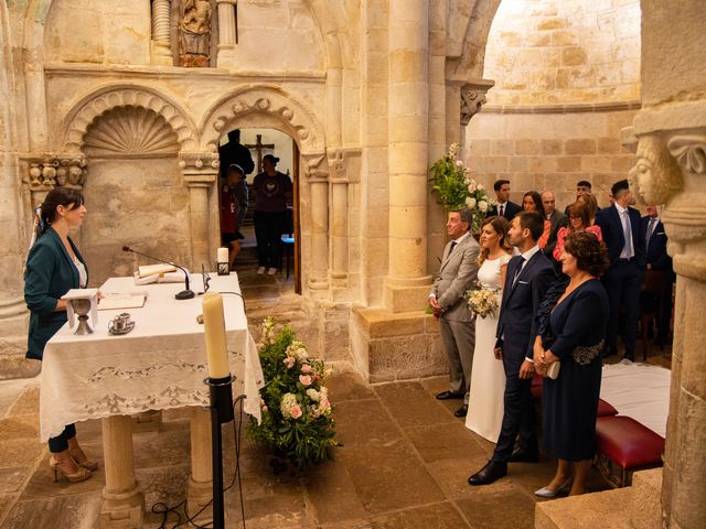 La boda de Itxasne y Mario en Hazas De Cesto, Cantabria 18