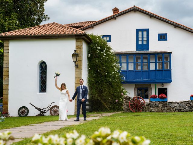La boda de Itxasne y Mario en Hazas De Cesto, Cantabria 39