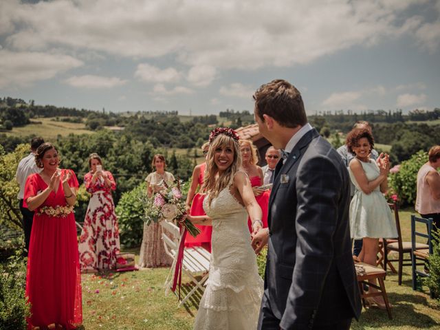 La boda de Iñaki y Saray en Quijas, Cantabria 35