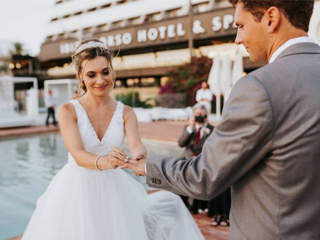 La boda de Hunter y Mar en Talamanca, Islas Baleares 35