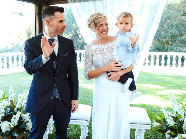 La boda de Javi y Miriam en Sant Cebria De Vallalta, Barcelona 12