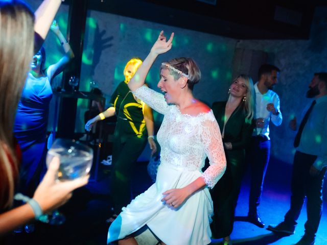 La boda de Javi y Miriam en Sant Cebria De Vallalta, Barcelona 19