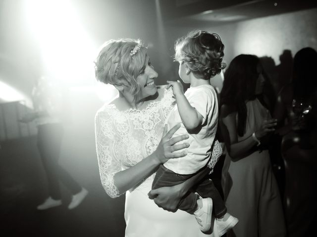 La boda de Javi y Miriam en Sant Cebria De Vallalta, Barcelona 25