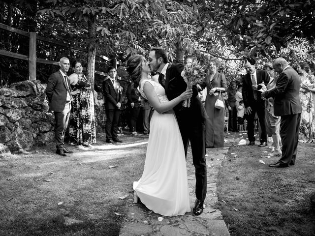 La boda de Esther y Antonio en Puerto De Bejar, Salamanca 57