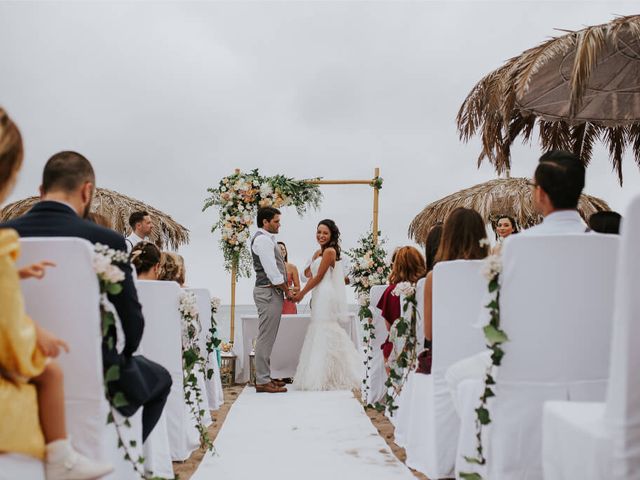 La boda de Yago y Kristy en Cala De San Vicente Ibiza, Islas Baleares 34