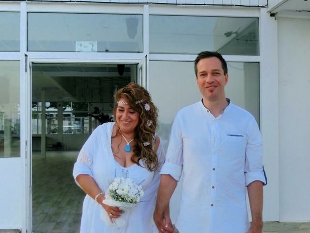 La boda de Tito y Elena en Malgrat De Mar, Barcelona 6