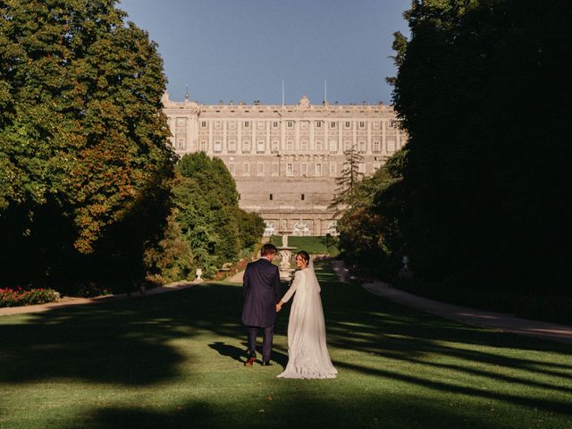 La boda de Álvaro y Coralie en Madrid, Madrid 41