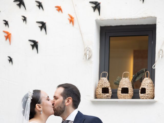 La boda de Salvador y Victoria en Málaga, Málaga 20