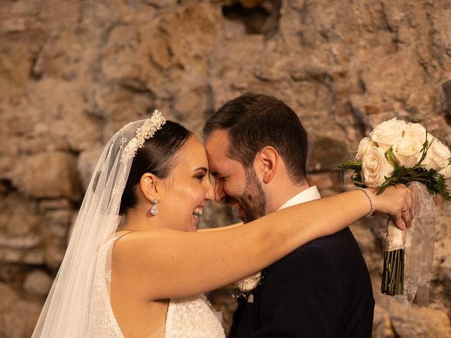 La boda de Salvador y Victoria en Málaga, Málaga 21