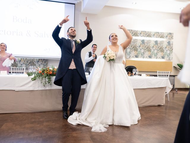 La boda de Salvador y Victoria en Málaga, Málaga 23