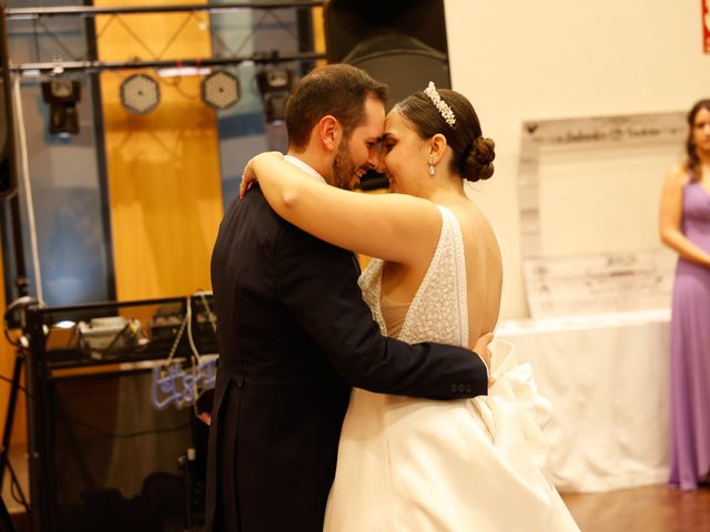 La boda de Salvador y Victoria en Málaga, Málaga 26