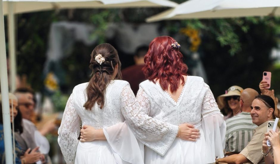 La boda de Sandra y Mireia en Guadassuar, Valencia