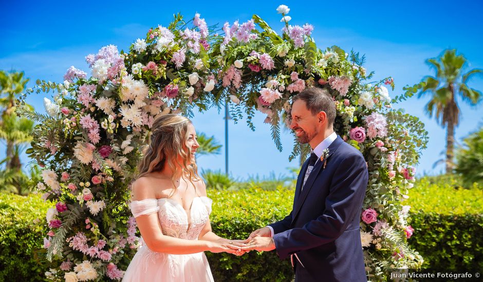 La boda de Vanessa y Jorge en Valencia, Valencia