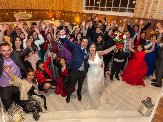 La boda de Ivan y Desi en Gijón, Asturias 4