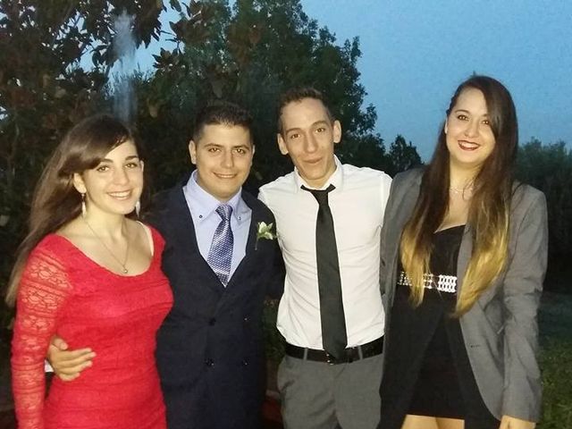 La boda de Juan Carlos  y Montserrat en Cornella De Llobregat, Barcelona 5