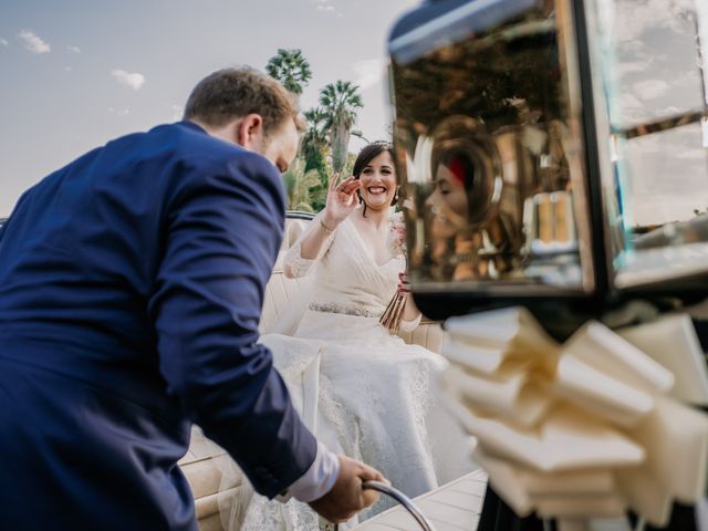 La boda de Christian y Natalia en Sevilla, Sevilla 39