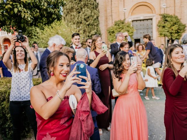 La boda de Christian y Natalia en Sevilla, Sevilla 40