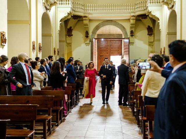 La boda de Santi y Adela en Alcalá De Henares, Madrid 19