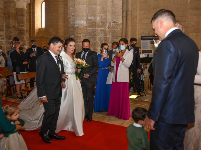 La boda de Mikel y Ascen en Fromista, Palencia 93