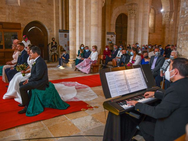 La boda de Mikel y Ascen en Fromista, Palencia 111