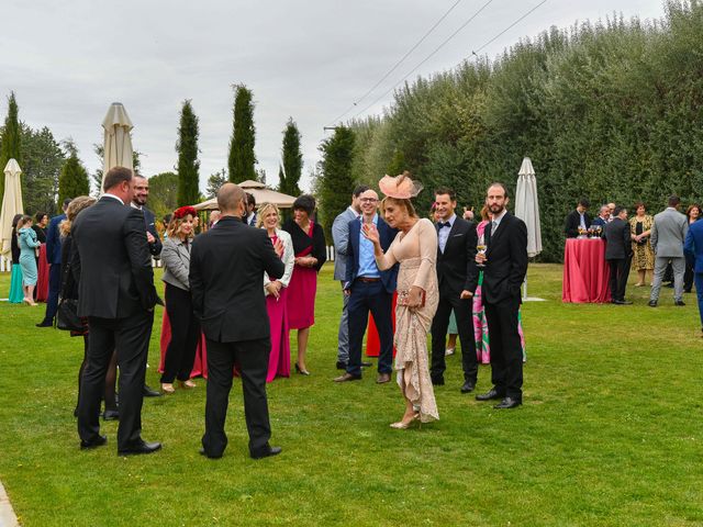 La boda de Mikel y Ascen en Fromista, Palencia 147