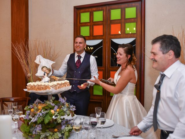 La boda de Mikel y Ascen en Fromista, Palencia 180