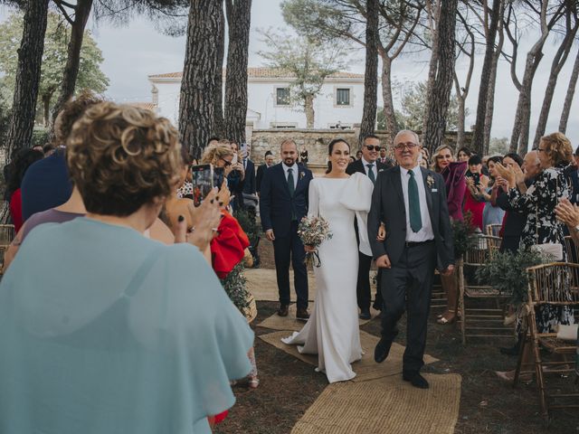 La boda de Jose y Isa en Torrelodones, Madrid 28